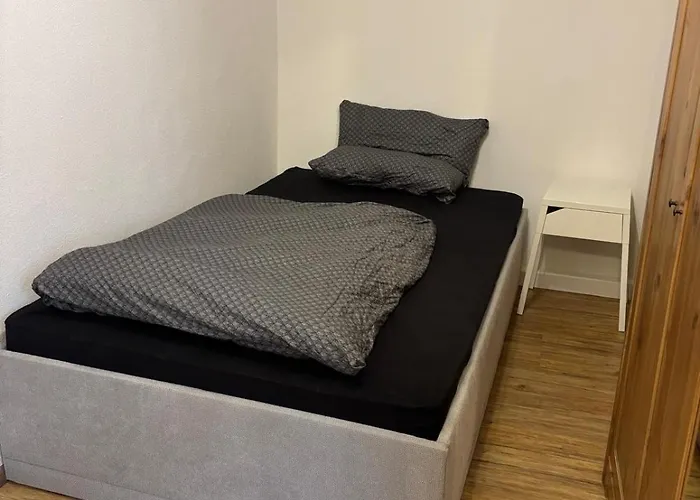 2 Zu Vermieten